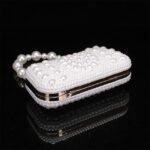 Elegant Pearl Clutch Bag – Luxury White Beaded Evening Purse - Image 5