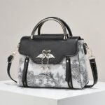 Women's Elegant Swan Pendant Handbag - Black and White